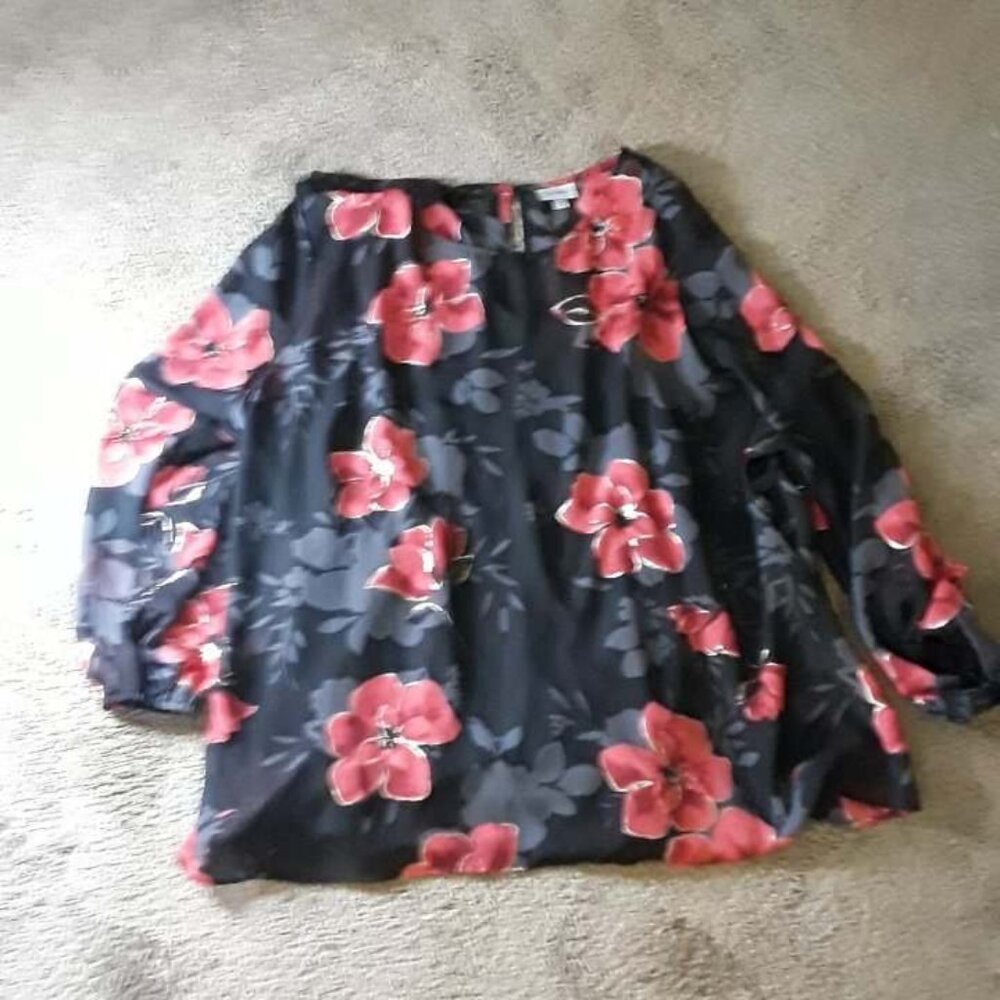 Avenue Brand Roses and Gold On Black Cami Under Blouse, Sheer Size 26/28